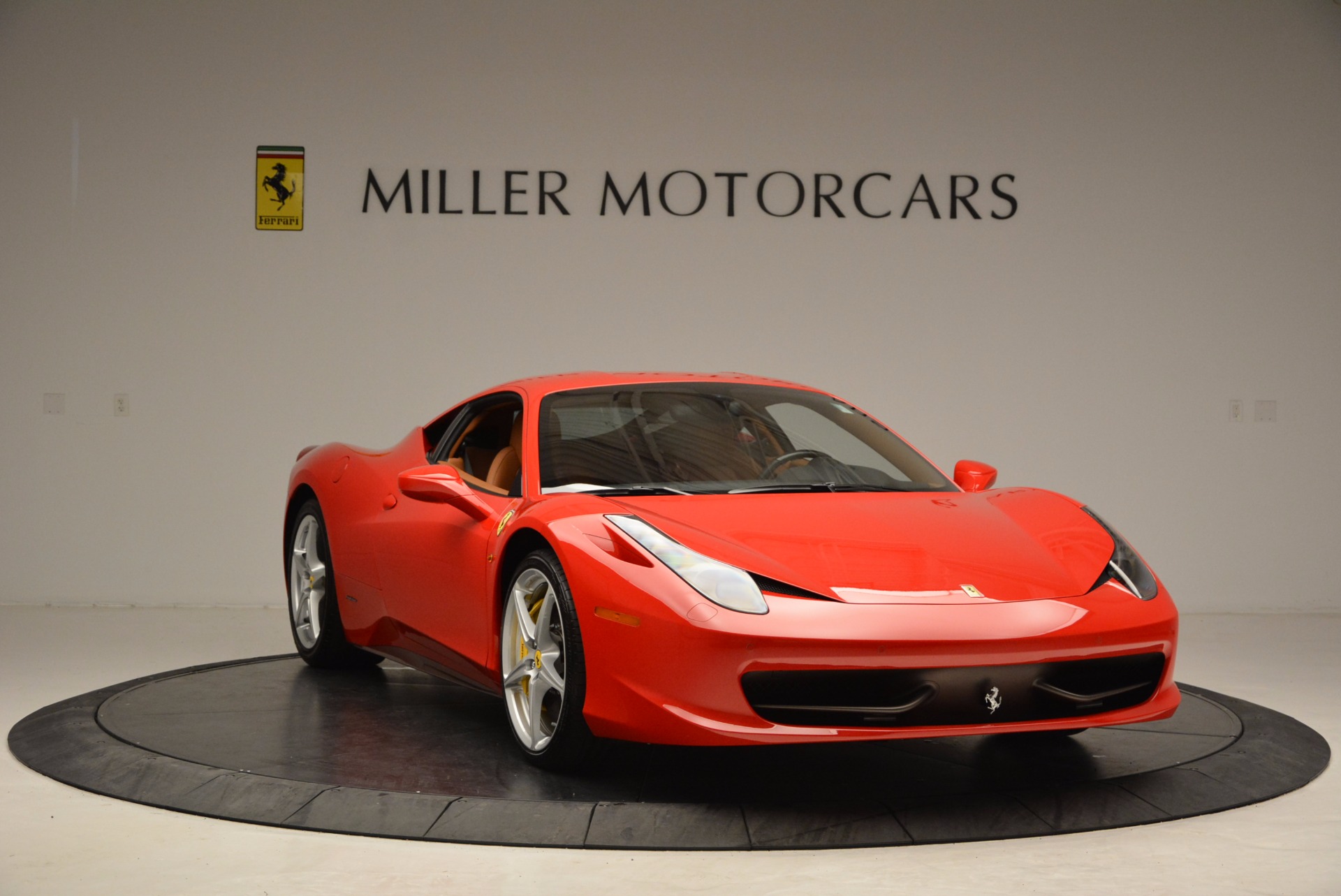 2011 ferrari 458 italia horsepower