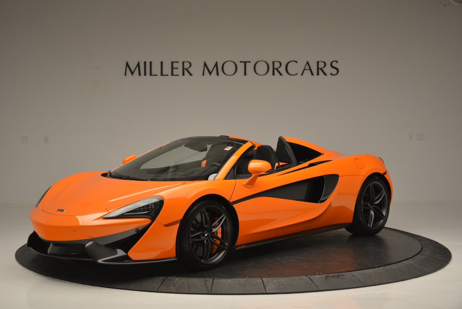 Certified 2019 McLaren 570S Base with VIN SBM13FAA8KW005962 for sale in Greenwich, CT