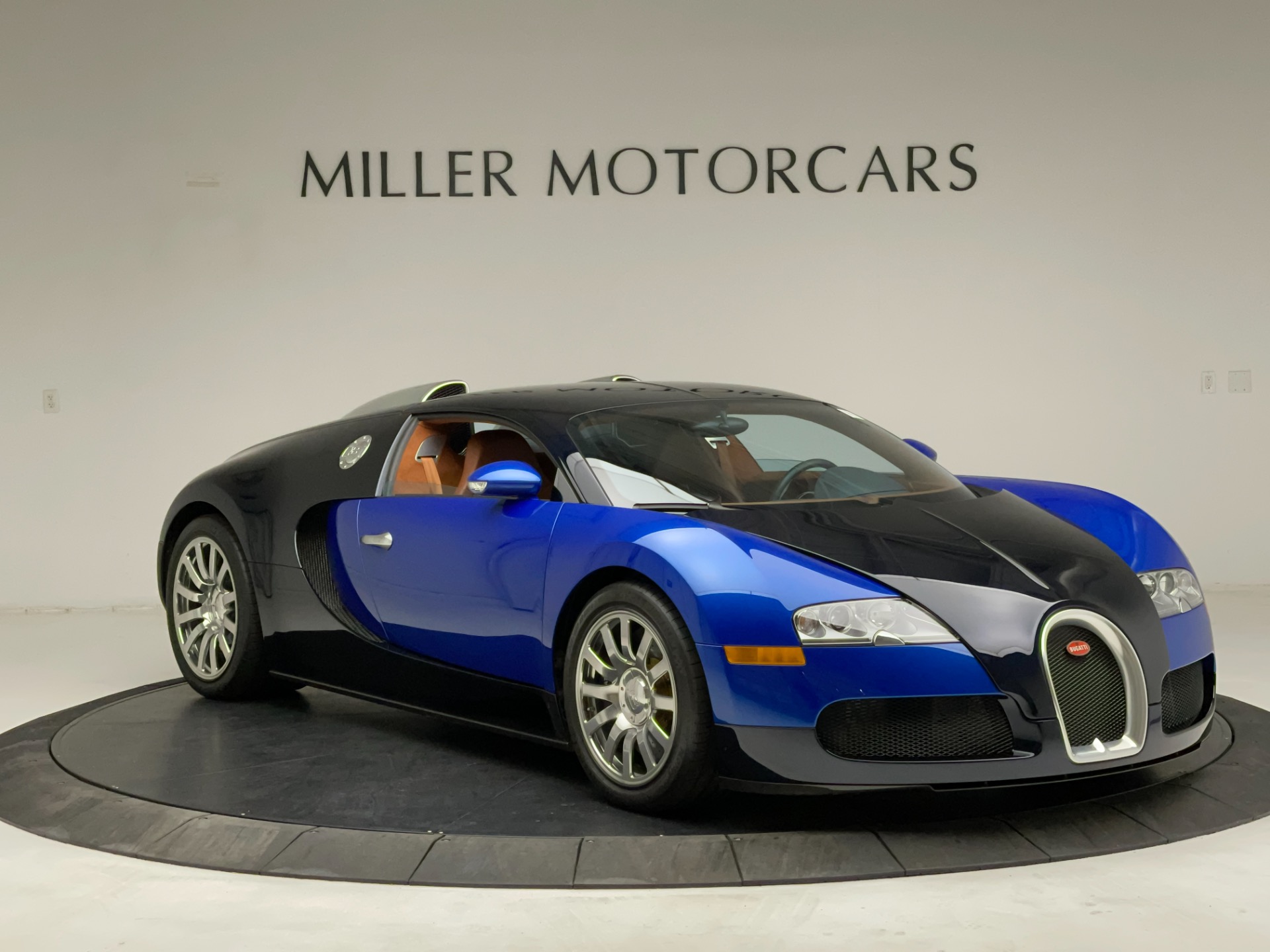 Pre-Owned 2008 Bugatti Veyron 16.4 For Sale (Special Pricing) | Alfa