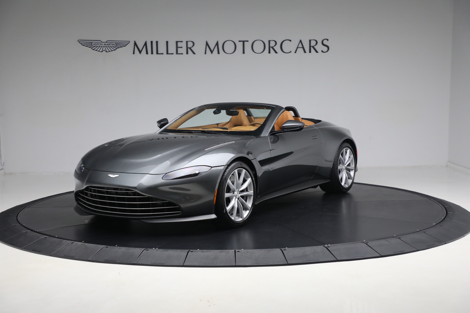 Used 2021 Aston Martin Vantage Base with VIN SCFSMGBW4MGP06023 for sale in Greenwich, CT