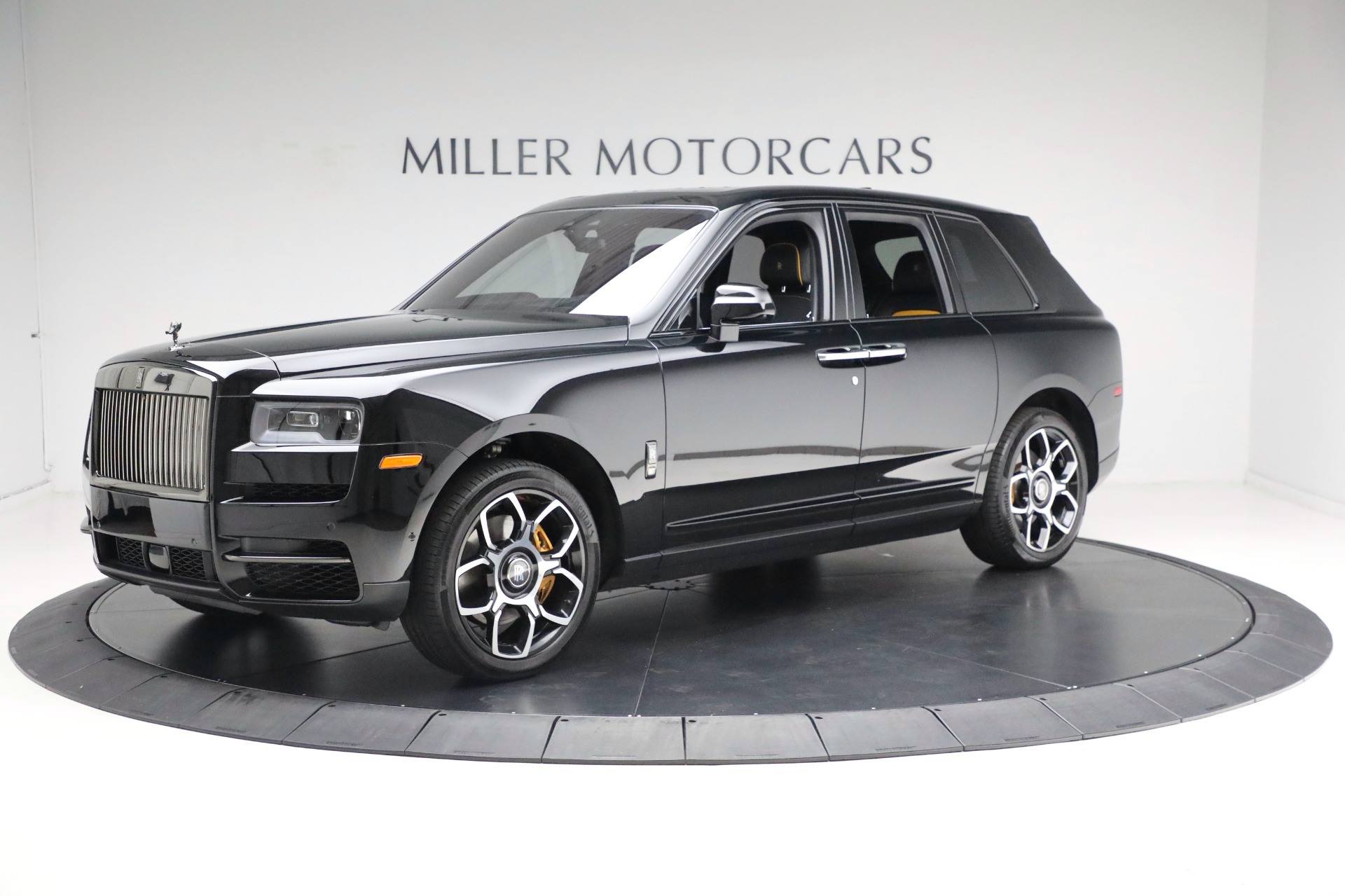 Certified 2022 Rolls-Royce Cullinan Black Badge with VIN SLATV8C04NU210035 for sale in Greenwich, CT