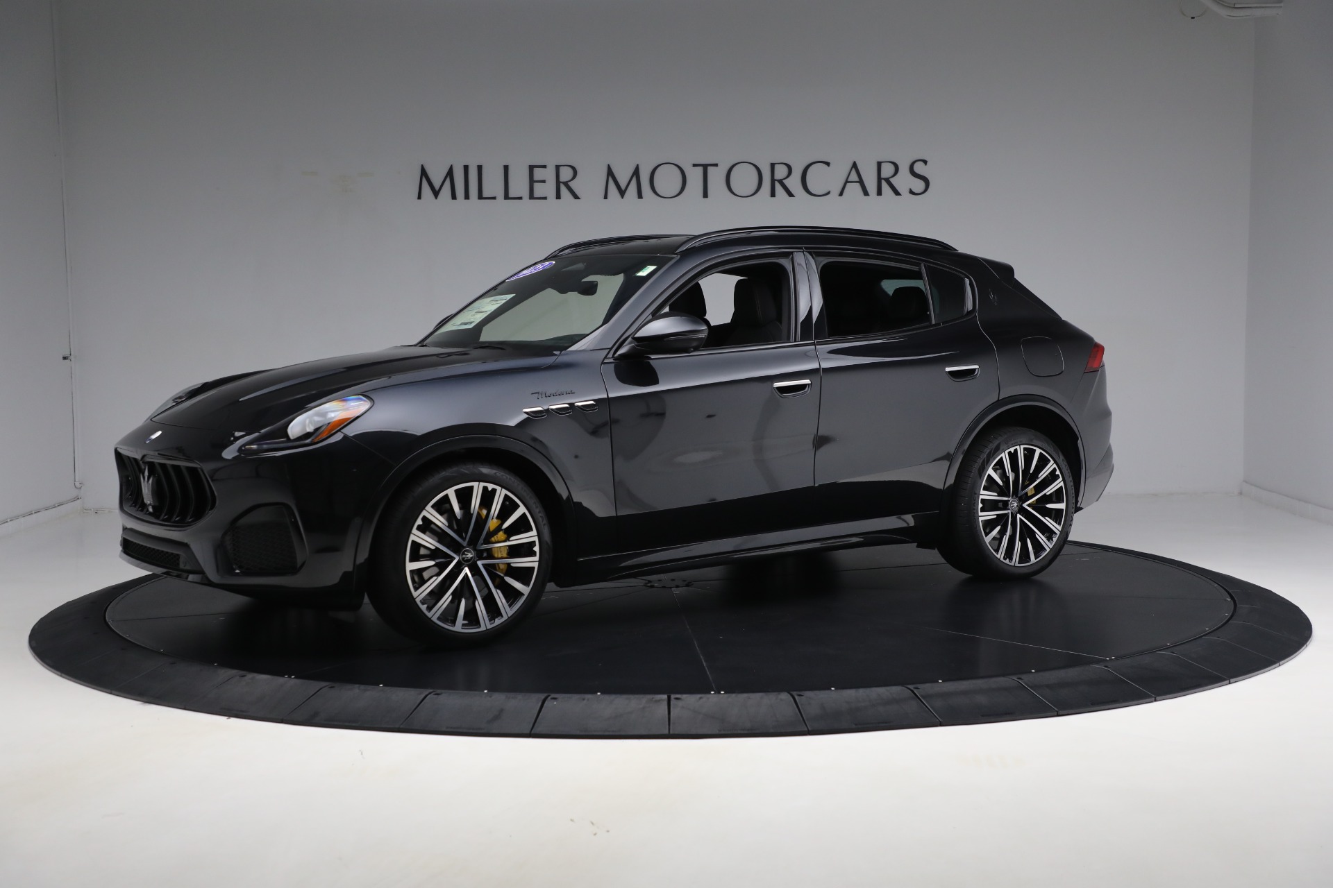 Used 2023 Maserati Grecale MODENA with VIN ZN682AVM1P7413124 for sale in Greenwich, CT