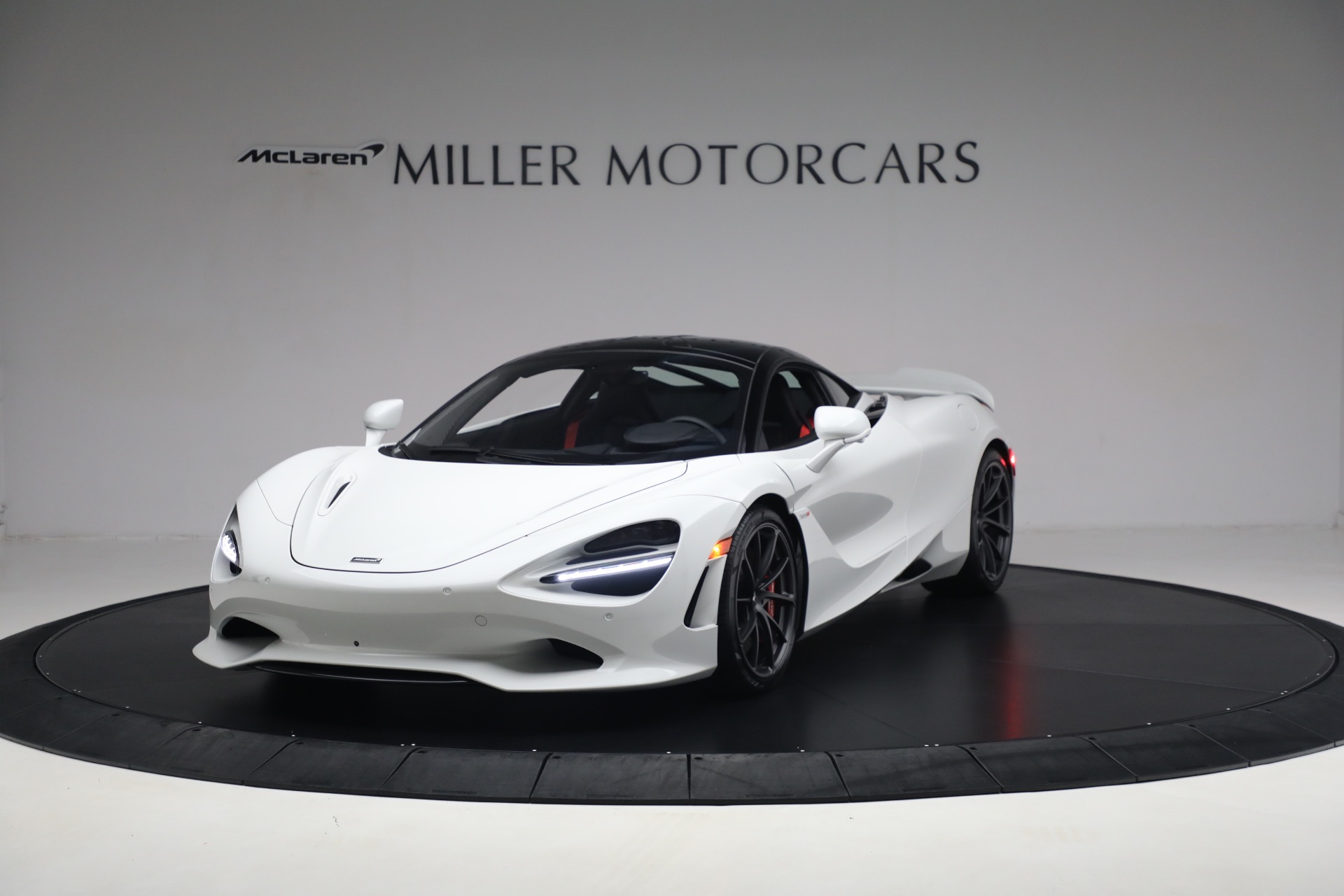 Used 2024 McLaren 750S Base with VIN SBM14ACA8RW008660 for sale in Greenwich, CT