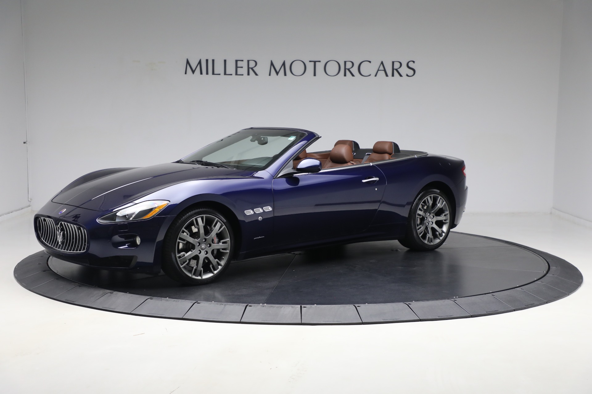 Used 2013 Maserati GranTurismo Base with VIN ZAM45MMA6D0072349 for sale in Greenwich, CT