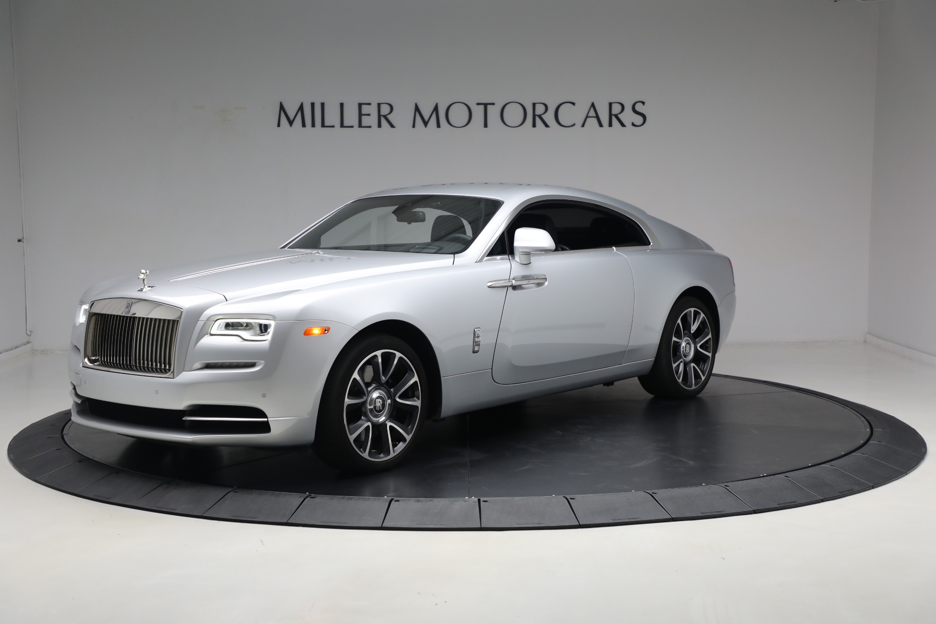 Used 2017 Rolls-Royce Wraith Base with VIN SCA665C55HUX86824 for sale in Greenwich, CT