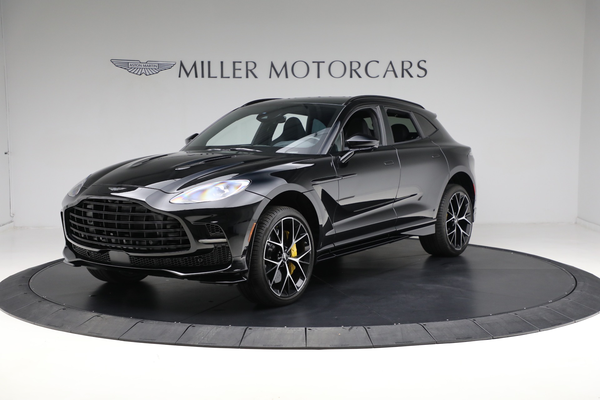 Used 2024 Aston Martin DBX 707 with VIN SD7VUJBW3RTV11229 for sale in Greenwich, CT